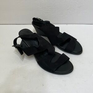 ARCHE BLACK SUEDE SANDALS